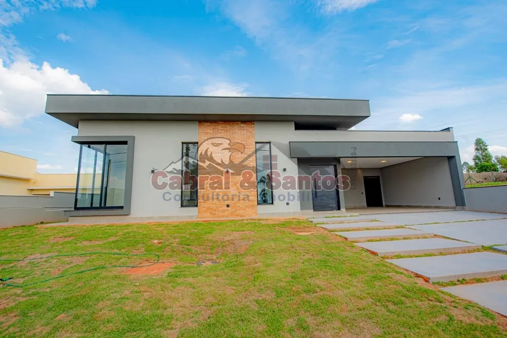 Casa, 3 quartos, 284 m² - Foto 1