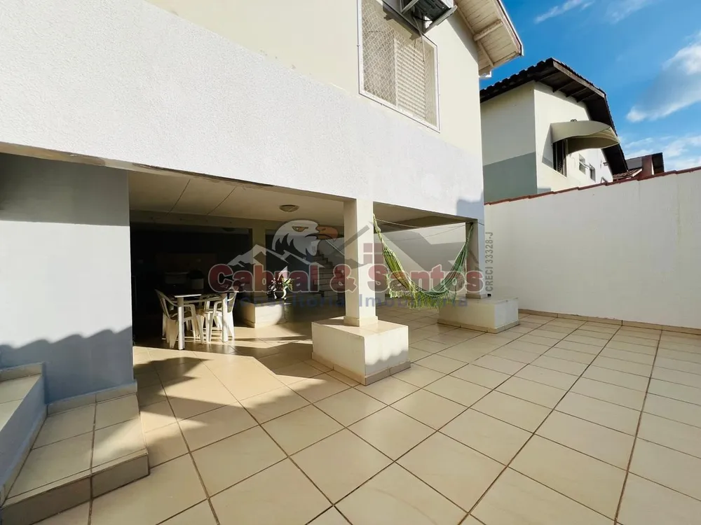 Casa, 3 quartos, 200 m² - Foto 11