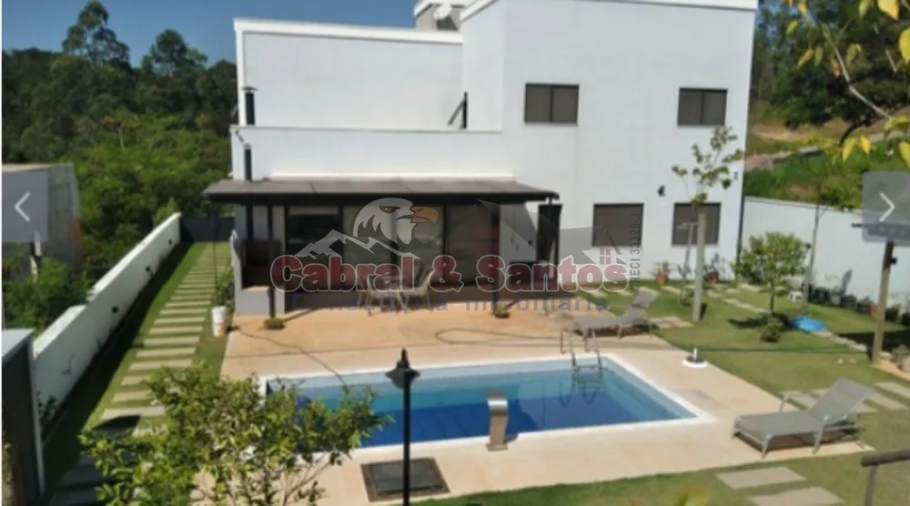 Casa, 4 quartos, 248 m² - Foto 1