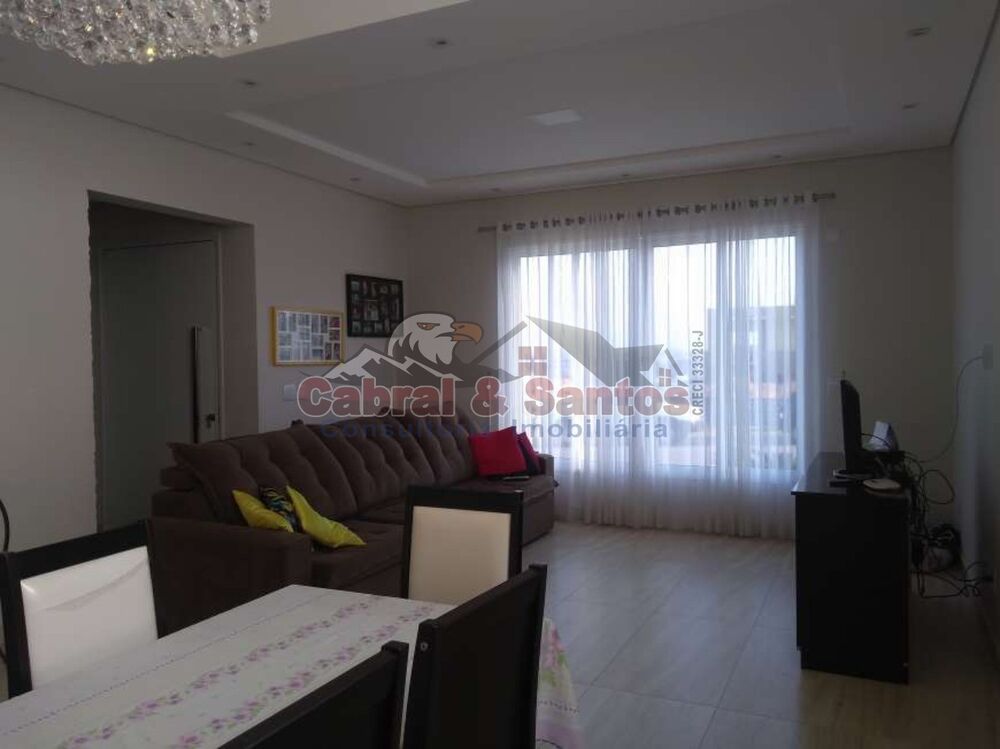 Casa, 4 quartos, 261 m² - Foto 1