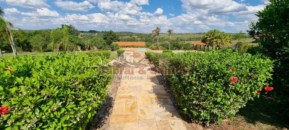 Sítio à venda com 4 quartos, 1009m² - Foto 17