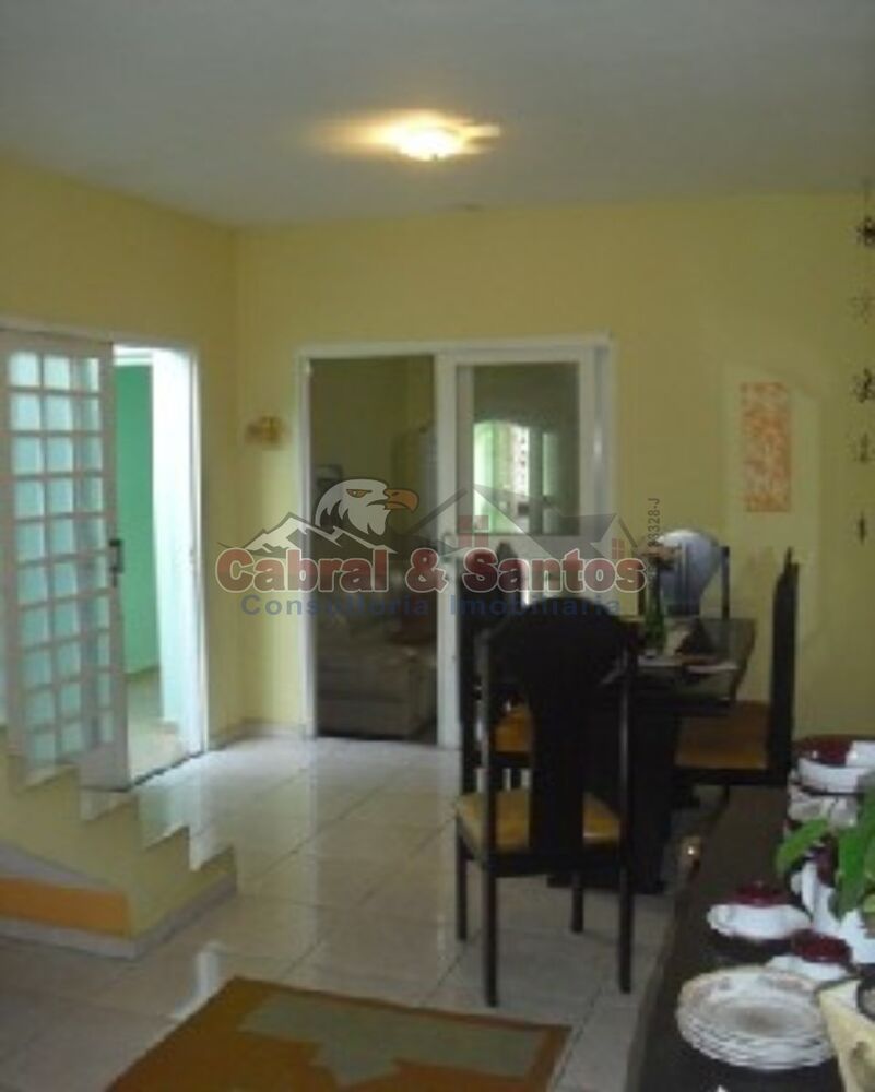 Casa, 3 quartos, 196 m² - Foto 4