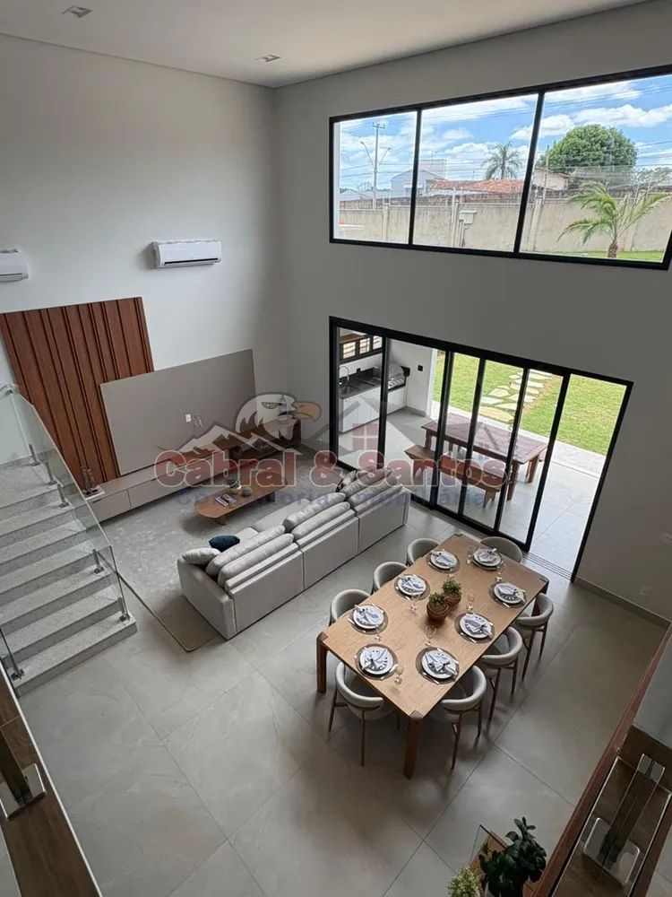 Casa, 4 quartos, 313 m² - Foto 2