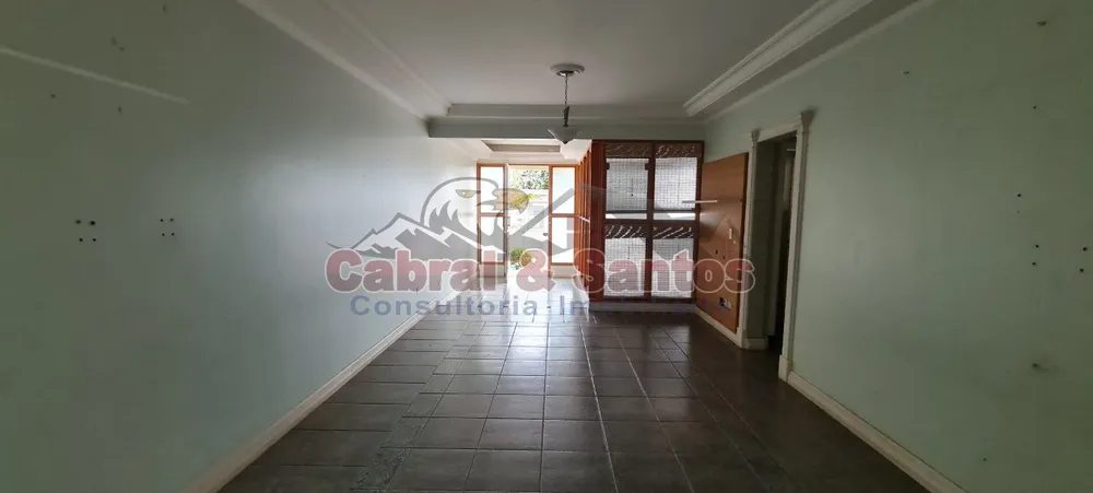 Casa, 4 quartos, 250 m² - Foto 4
