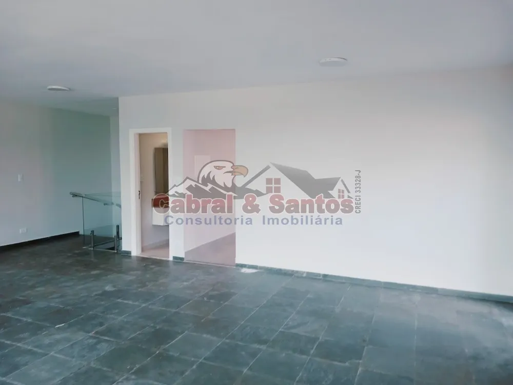 Casa, 3 quartos, 250 m² - Foto 4