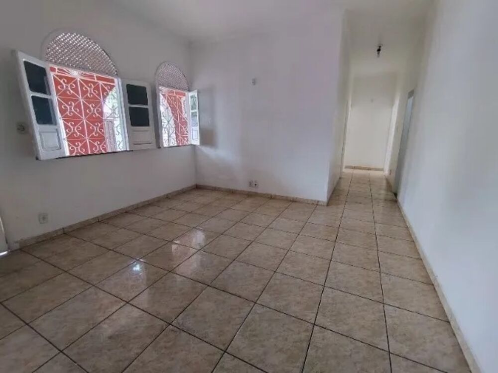 Casa à venda com 5 quartos, 300m² - Foto 9