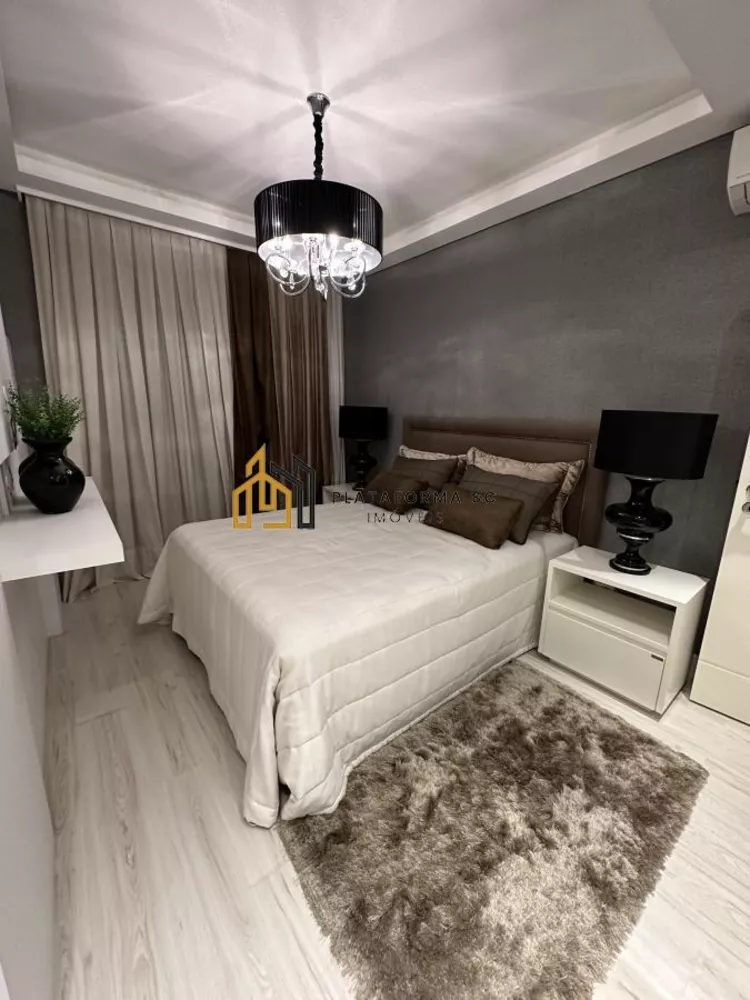 Apartamento, 4 quartos, 273 m² - Foto 2