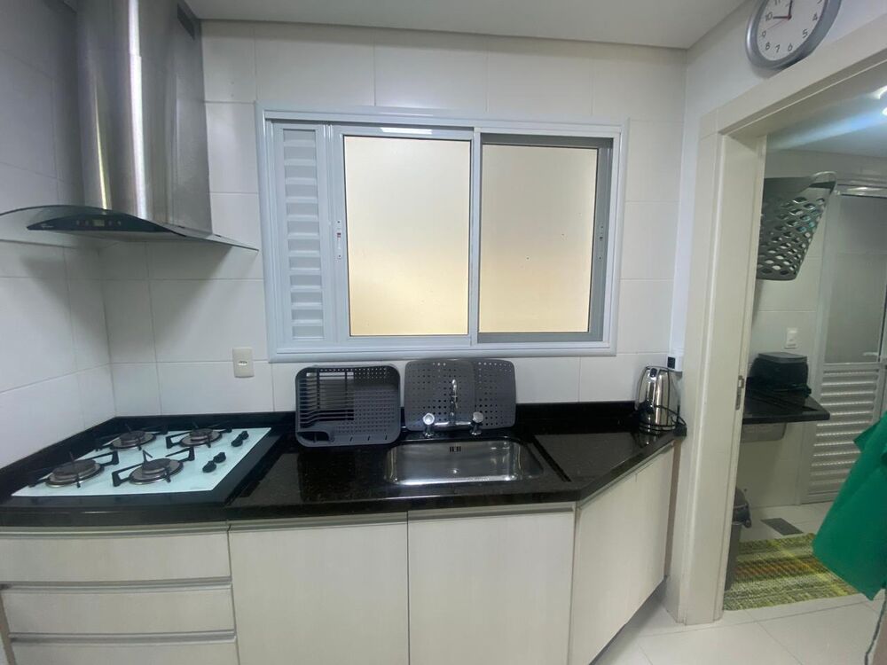 Apartamento à venda com 3 quartos, 240m² - Foto 8