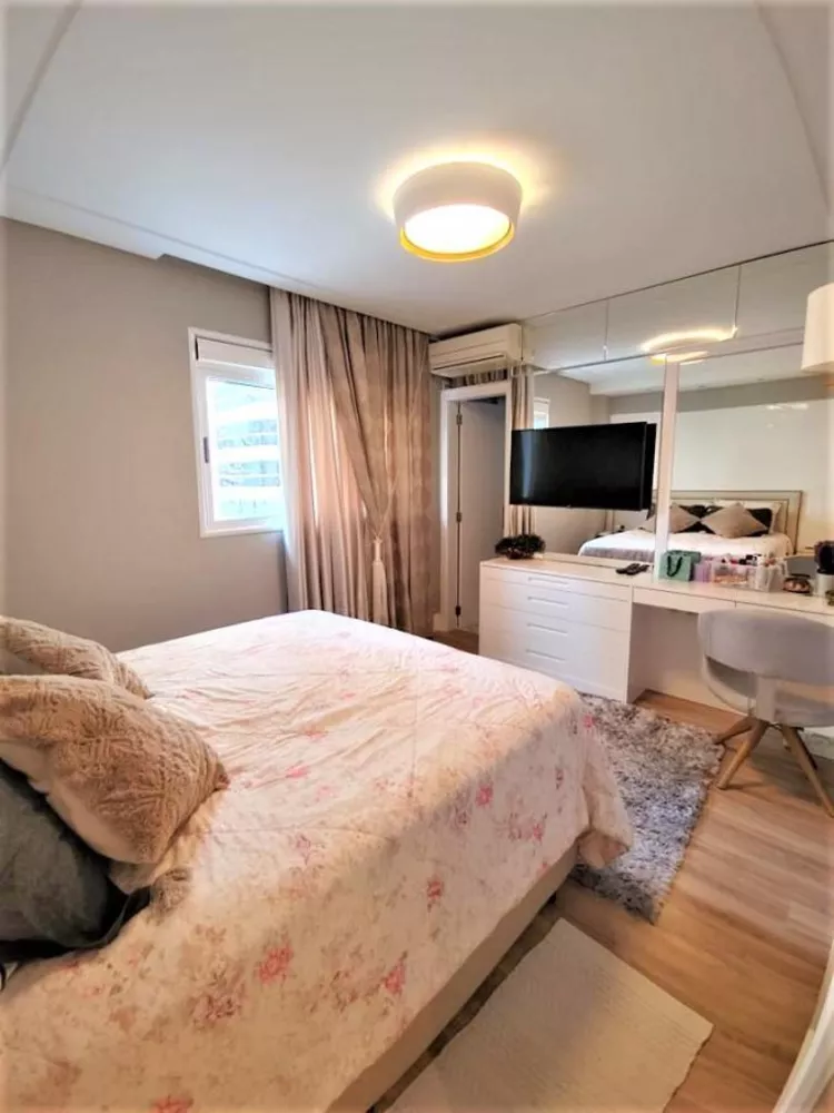Apartamento, 4 quartos, 160 m² - Foto 1