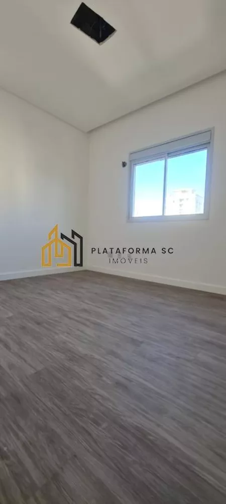 Apartamento à venda com 3 quartos - Foto 7