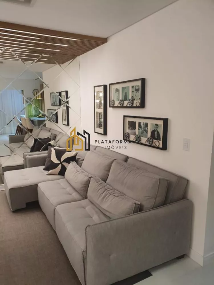 Apartamento, 3 quartos, 130 m² - Foto 1