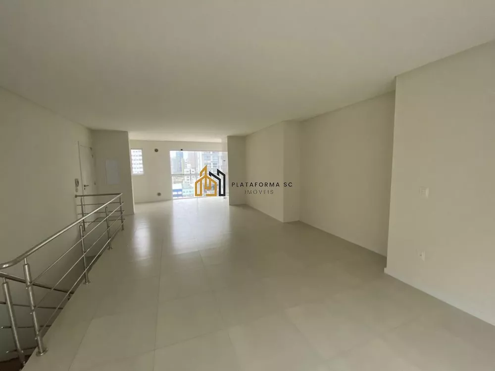 Apartamento, 3 quartos, 162 m² - Foto 1