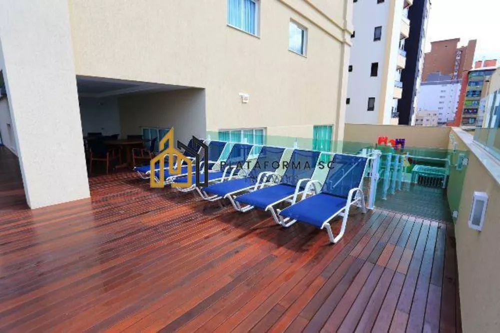 Apartamento, 3 quartos, 134 m² - Foto 2