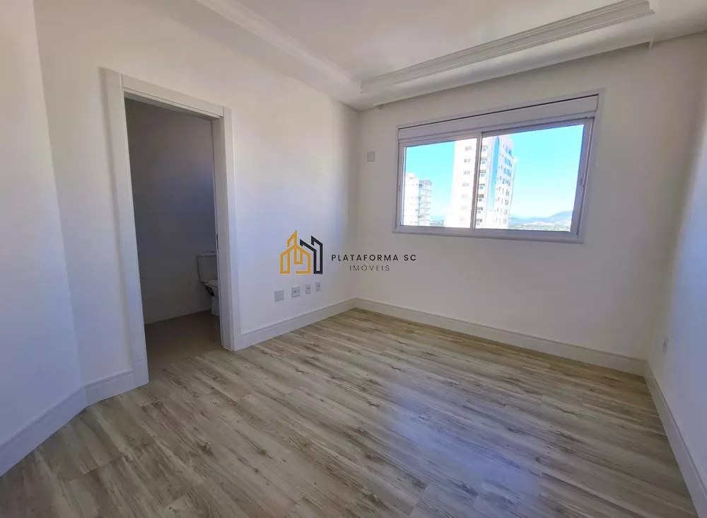 Apartamento, 3 quartos, 124 m² - Foto 2