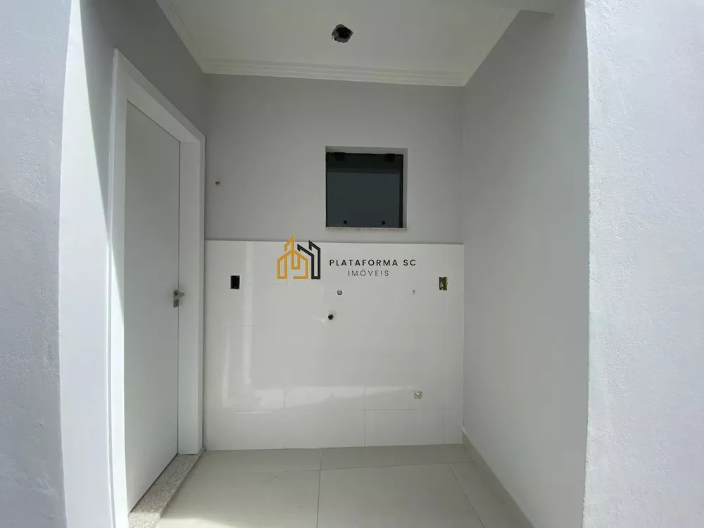 Casa, 3 quartos, 81 m² - Foto 2