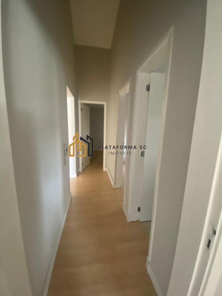 Casa de Condomínio à venda com 3 quartos, 148m² - Foto 2