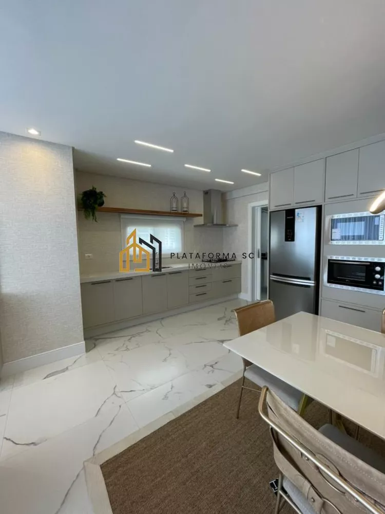 Apartamento, 3 quartos, 128 m² - Foto 2