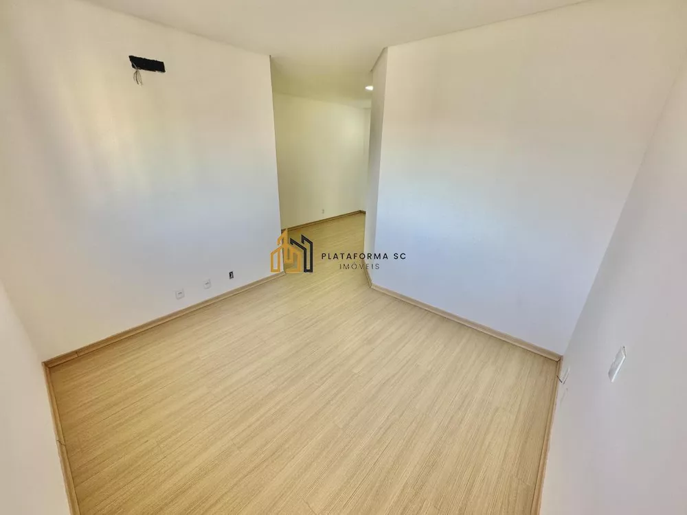 Apartamento, 3 quartos, 140 m² - Foto 1