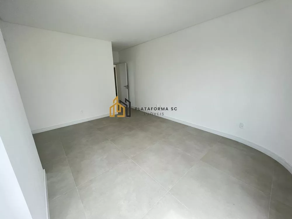 Apartamento, 3 quartos, 128 m² - Foto 2