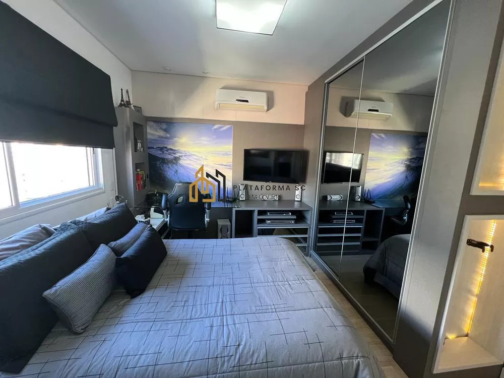 Apartamento, 4 quartos, 222 m² - Foto 2