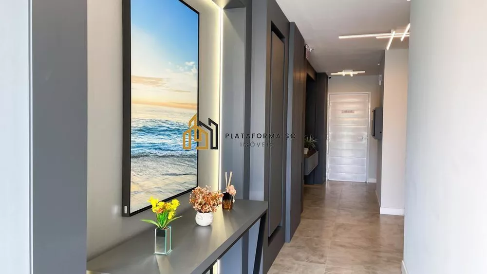 Cobertura, 3 quartos, 246 m² - Foto 3