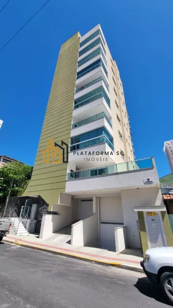 Apartamento à venda com 2 quartos, 105m² - Foto 1