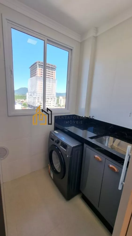 Apartamento à venda com 2 quartos, 105m² - Foto 4