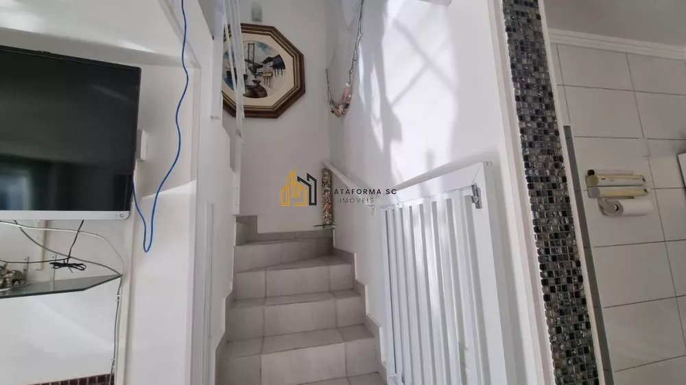 Sobrado, 2 quartos, 81 m² - Foto 2