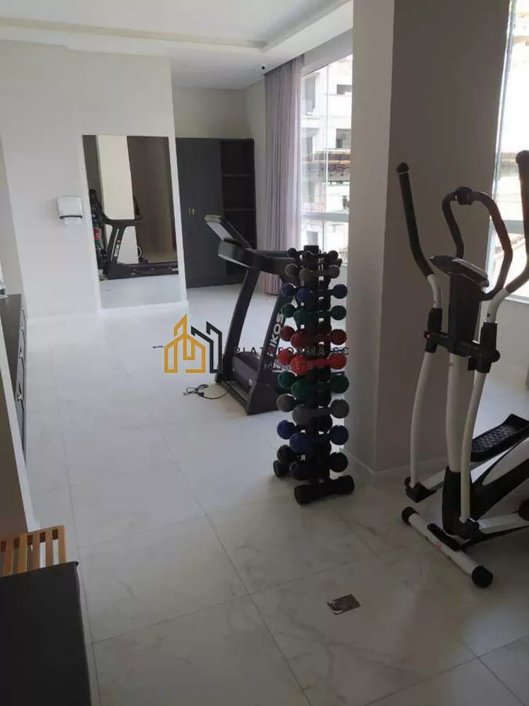 Cobertura, 4 quartos, 290 m² - Foto 2