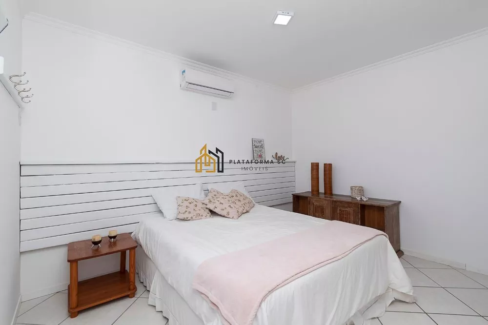 Casa, 6 quartos, 805 m² - Foto 1