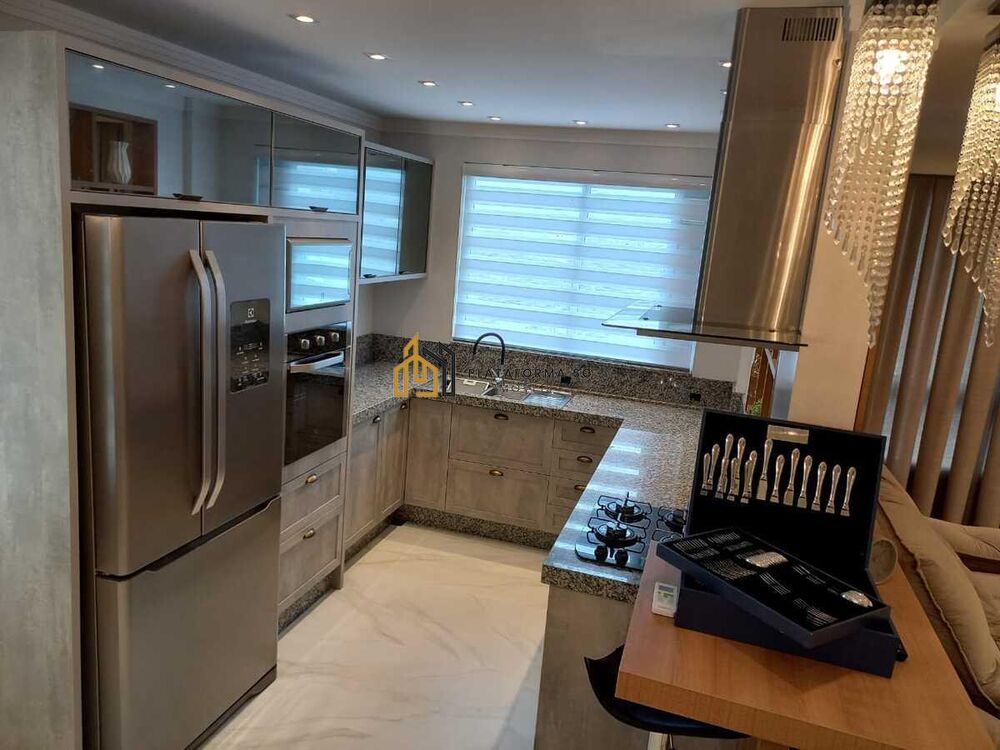 Cobertura, 3 quartos, 180 m² - Foto 2