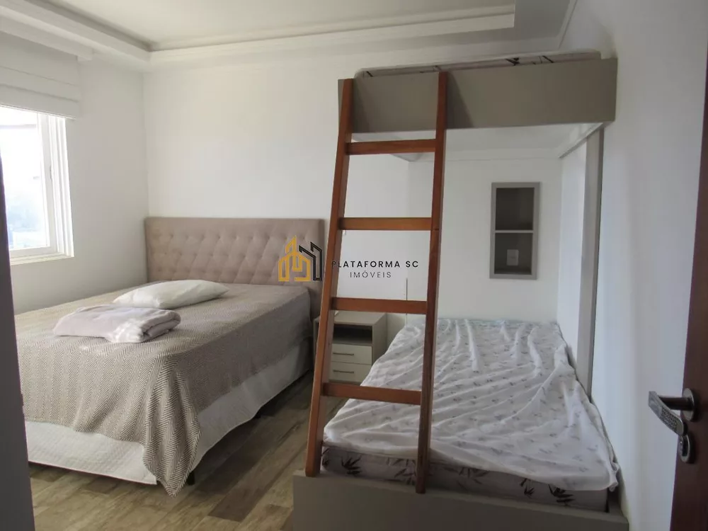 Casa, 3 quartos, 200 m² - Foto 1