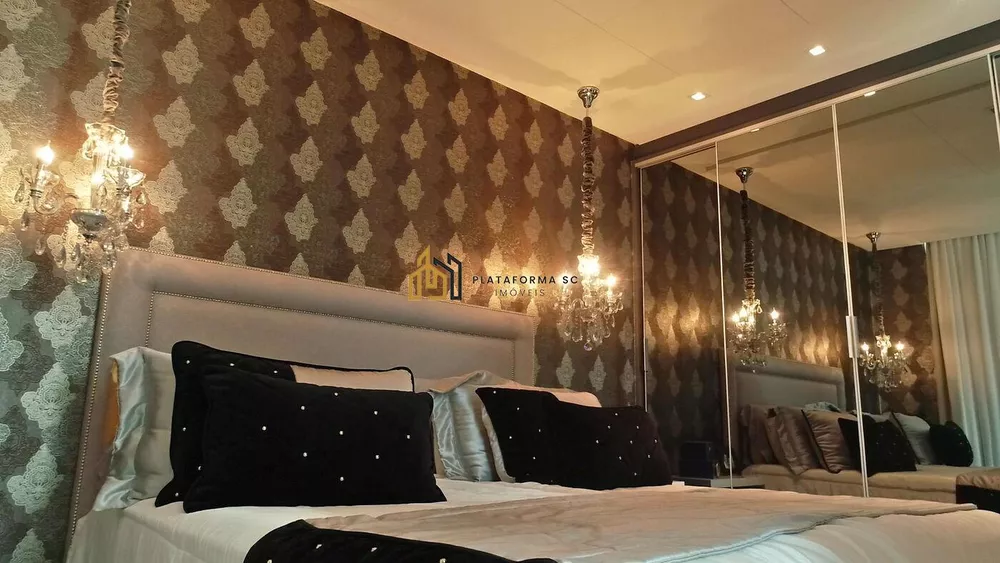 Apartamento, 3 quartos, 260 m² - Foto 4