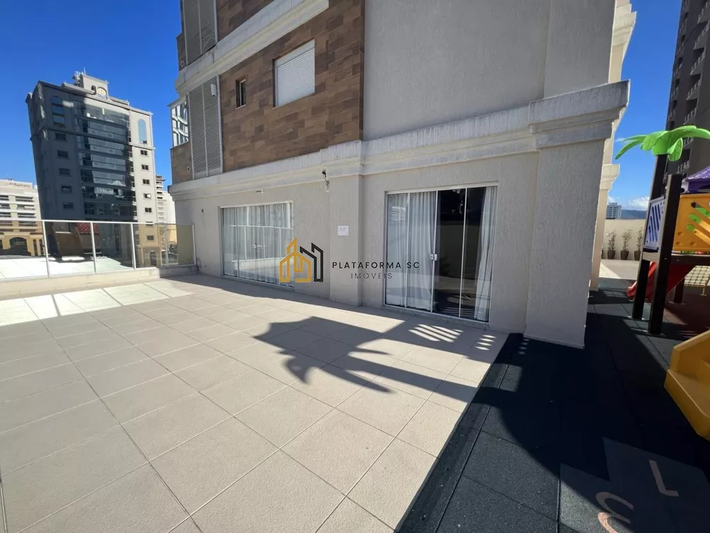 Apartamento, 3 quartos, 136 m² - Foto 2