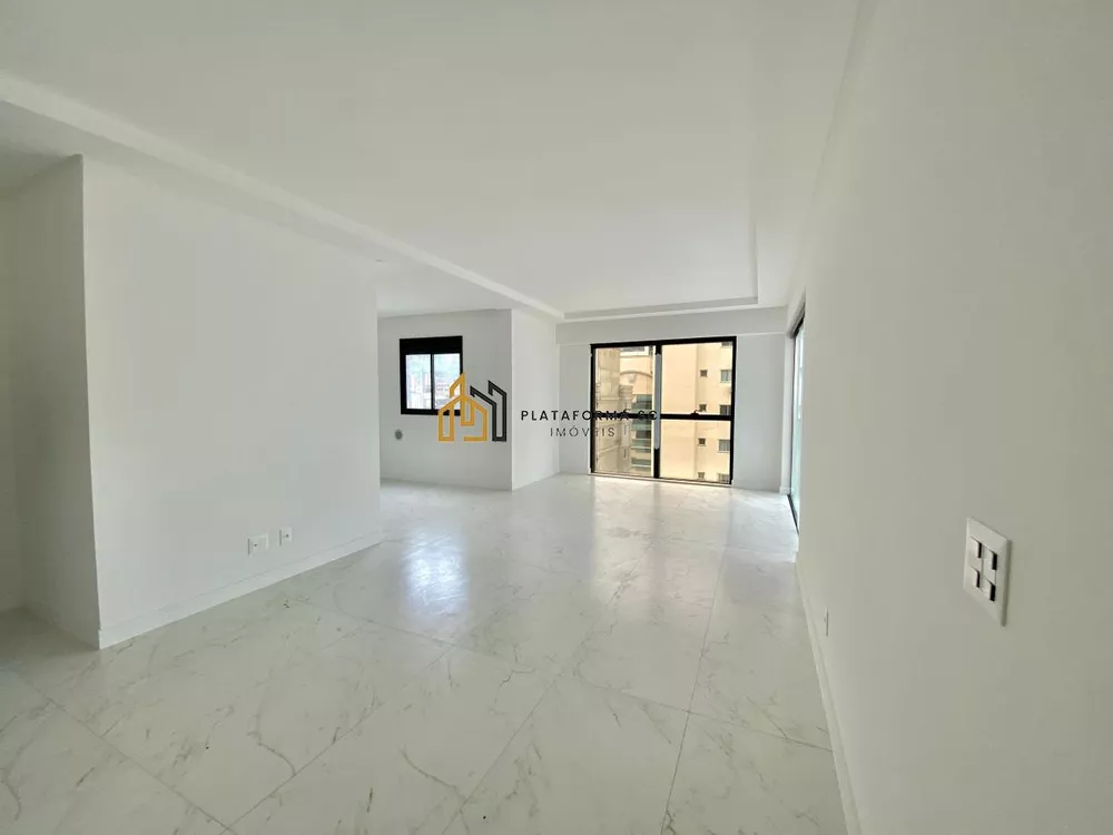 Apartamento, 3 quartos, 130 m² - Foto 1