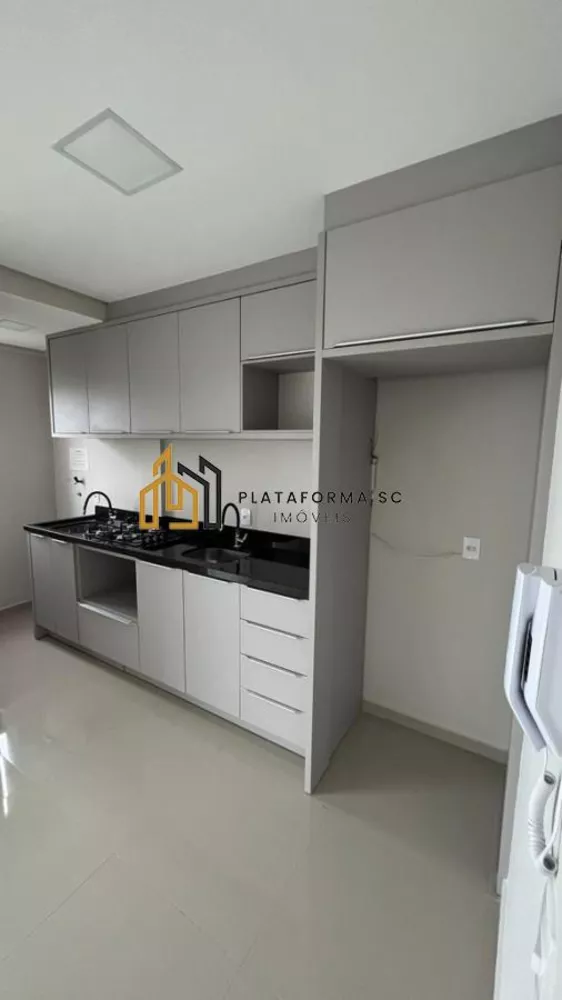 Apartamento à venda com 3 quartos, 98m² - Foto 9