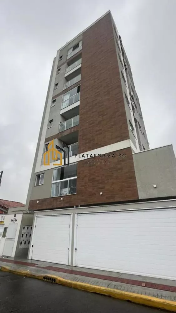 Apartamento à venda com 3 quartos, 98m² - Foto 1