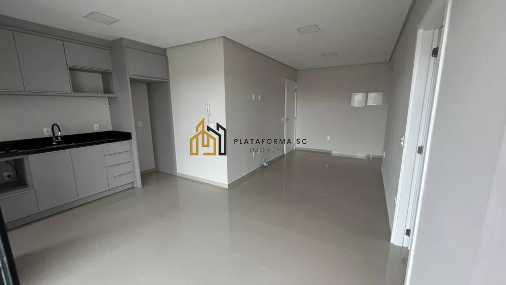 Apartamento à venda com 3 quartos, 98m² - Foto 8