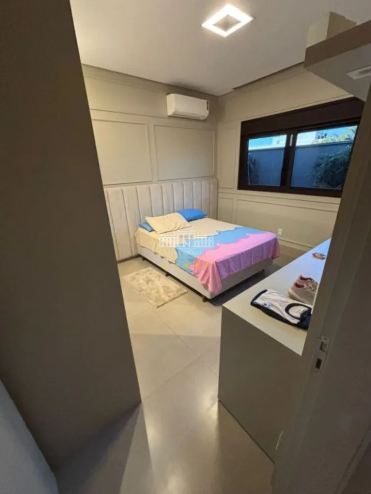 Casa, 3 quartos, 240 m² - Foto 4