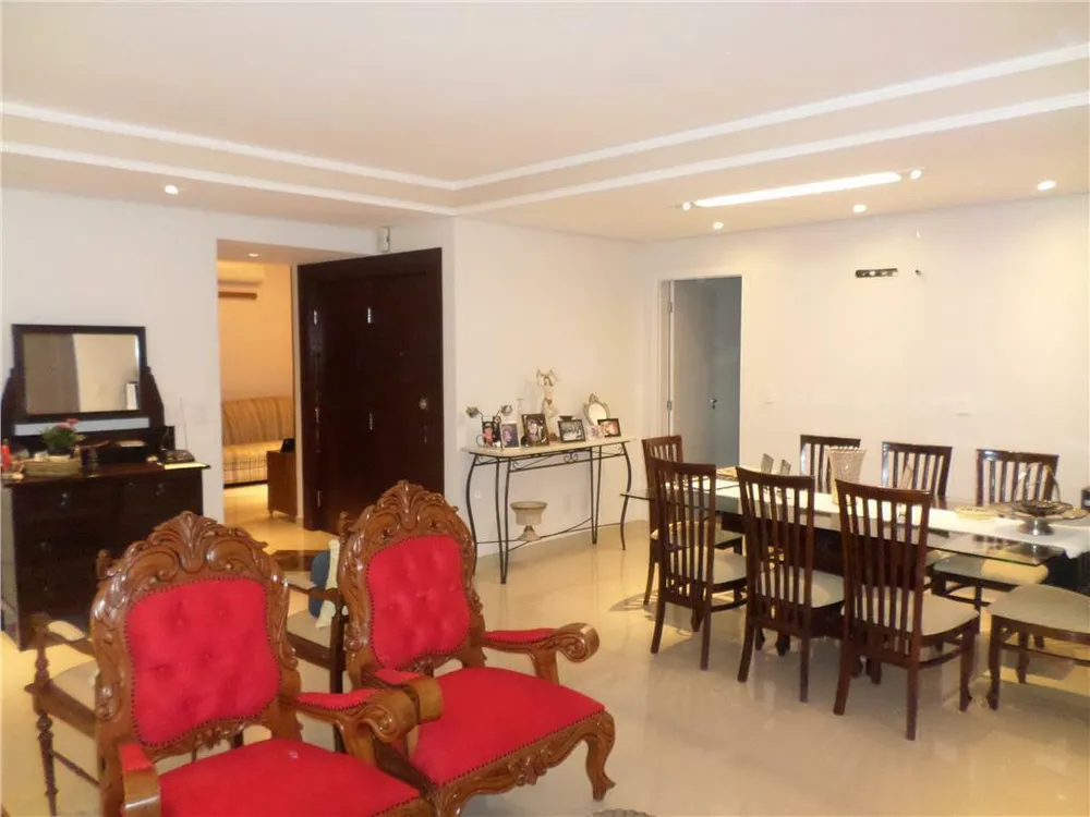 Apartamento, 4 quartos, 210 m² - Foto 1