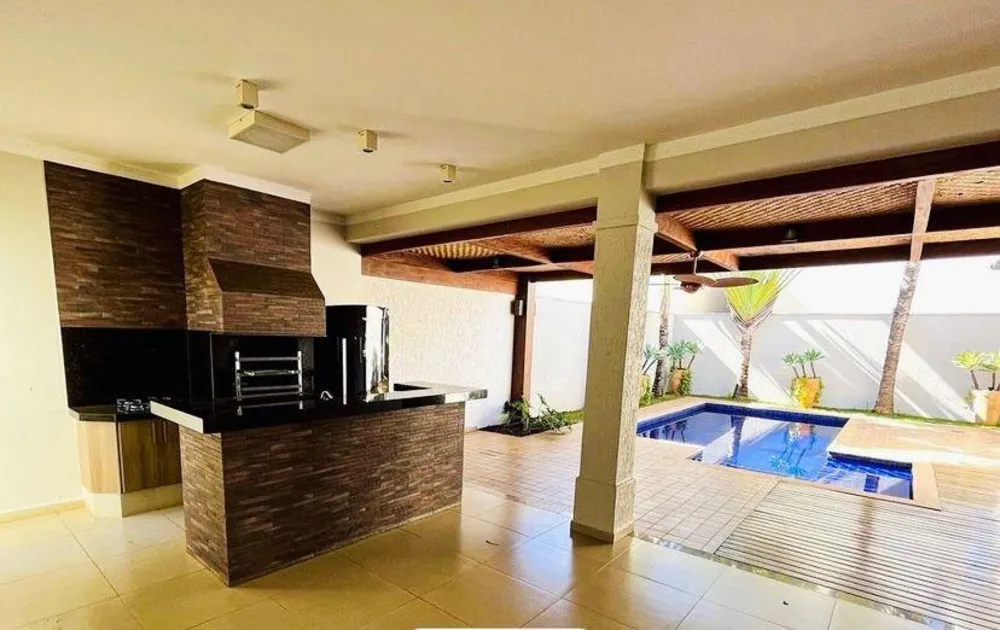Casa, 3 quartos, 248 m² - Foto 3
