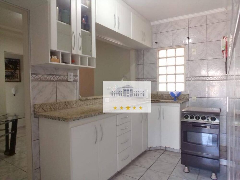 Casa, 3 quartos, 124 m² - Foto 1