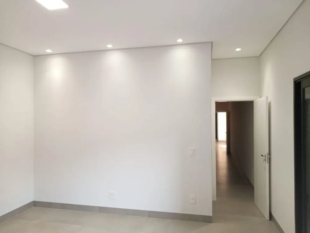 Casa, 3 quartos, 239 m² - Foto 2