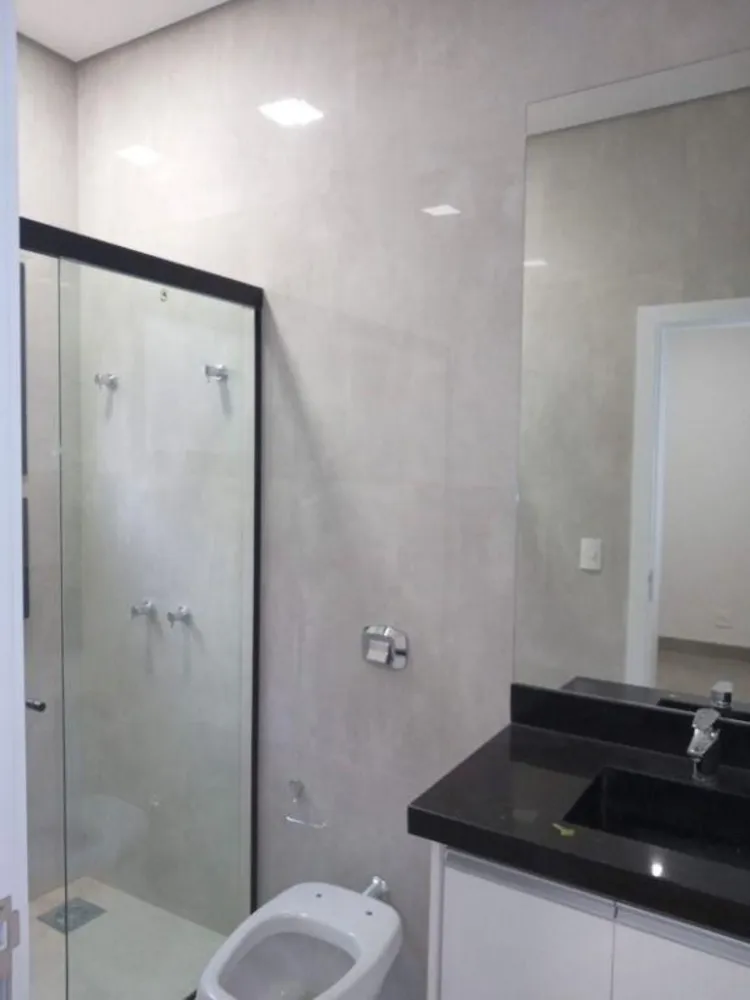 Casa, 3 quartos, 239 m² - Foto 1