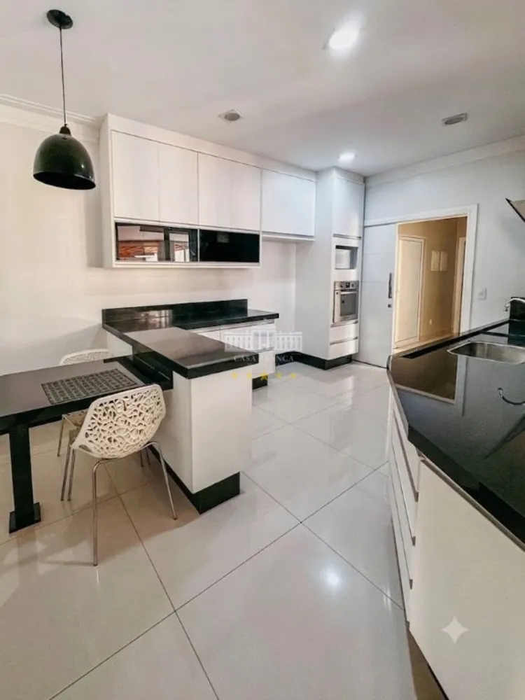Sobrado, 4 quartos, 380 m² - Foto 3