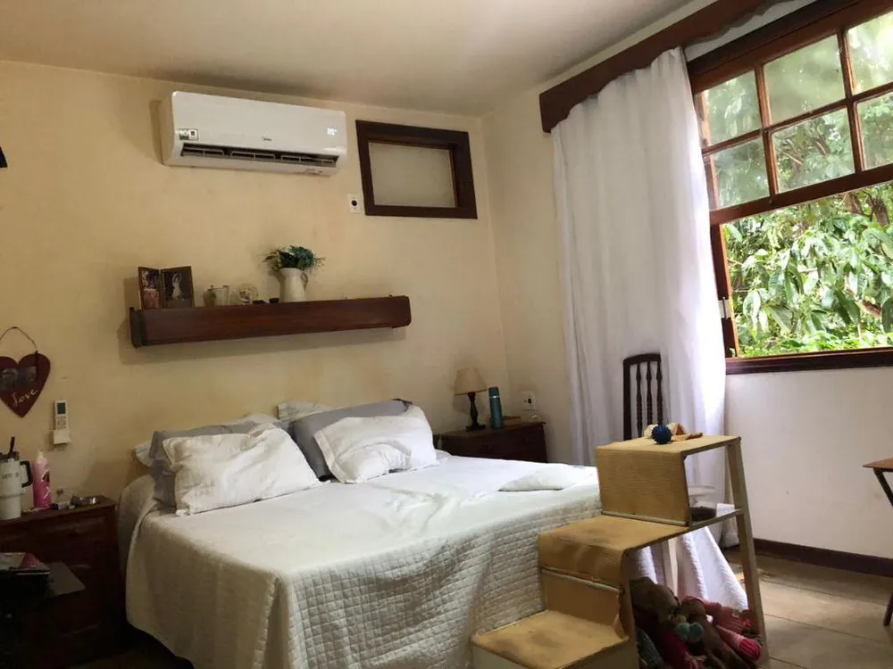 Sobrado, 4 quartos, 220 m² - Foto 1