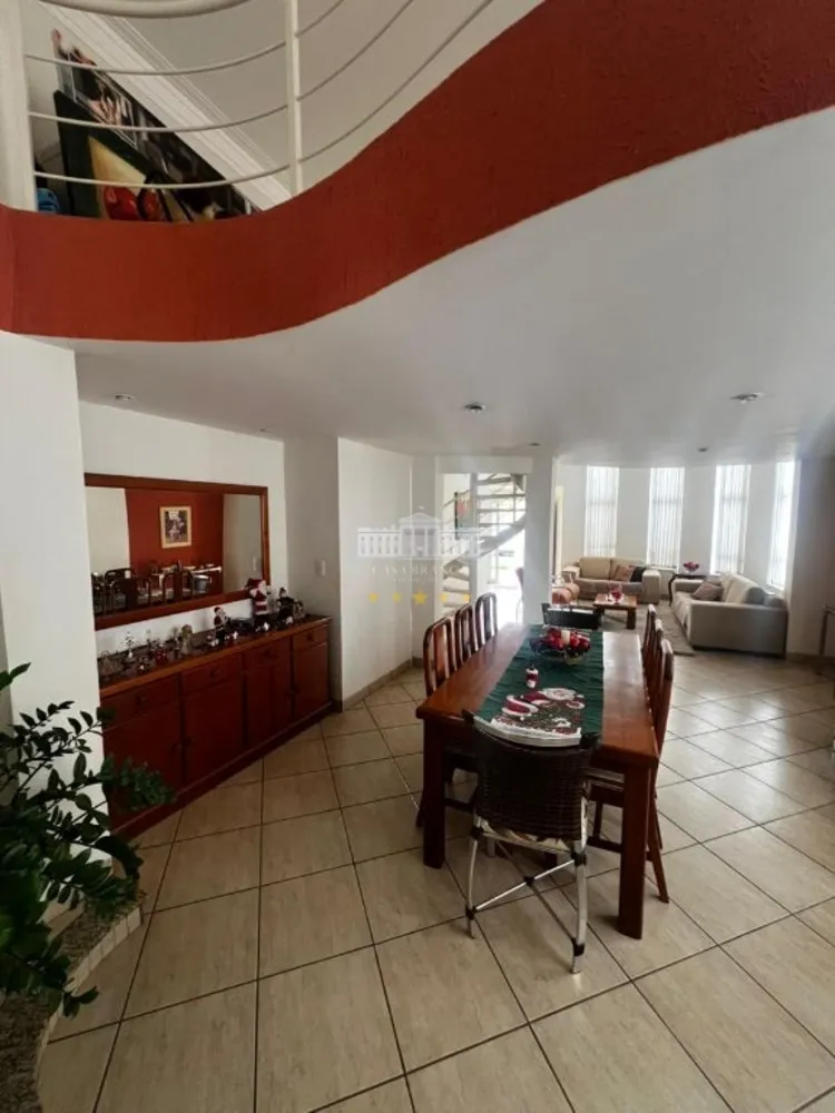 Casa, 3 quartos, 249 m² - Foto 3