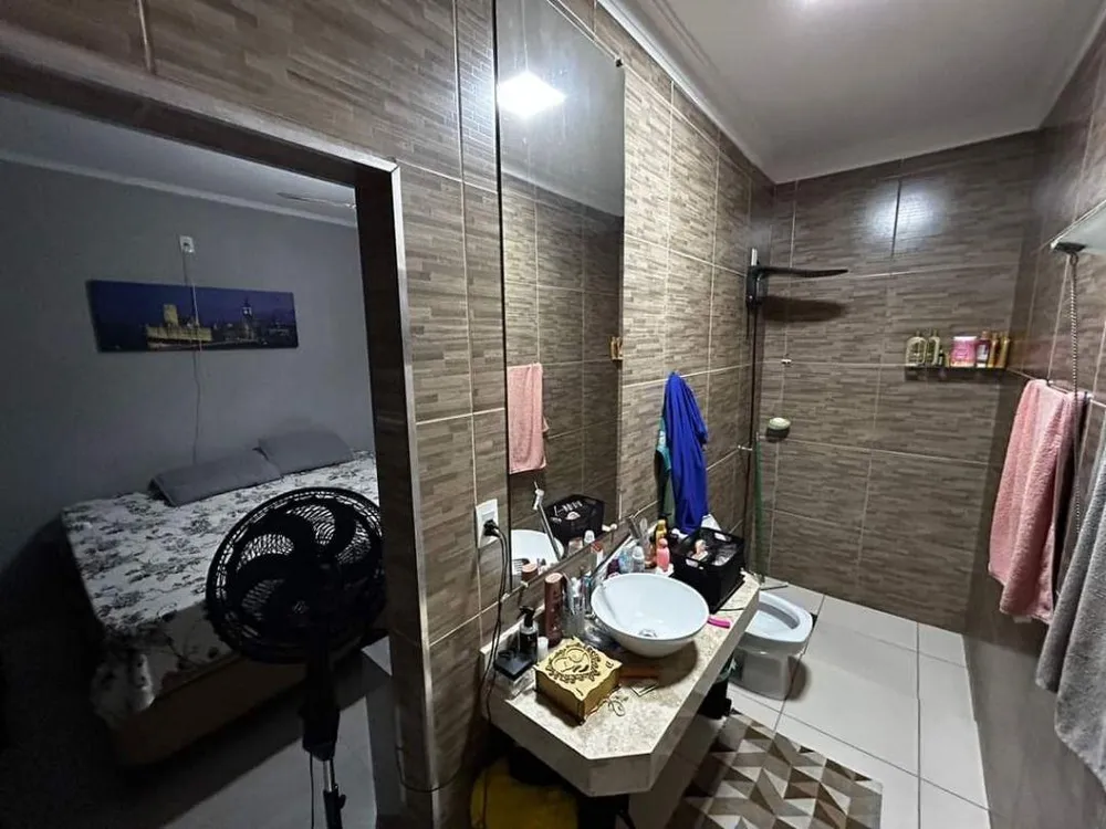 Casa, 4 quartos, 191 m² - Foto 2
