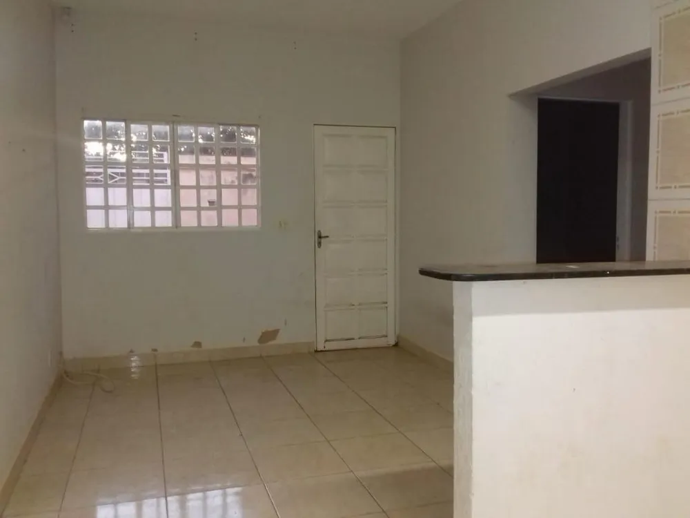 Casa, 2 quartos, 58 m² - Foto 1