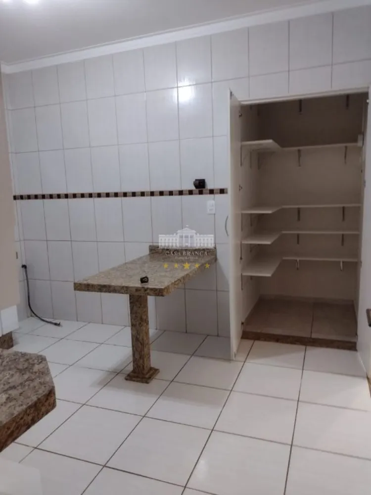 Casa, 3 quartos, 250 m² - Foto 4
